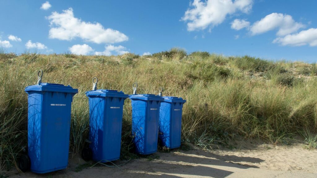 Common Issues with HOA Trash Can Compliance and Solutions