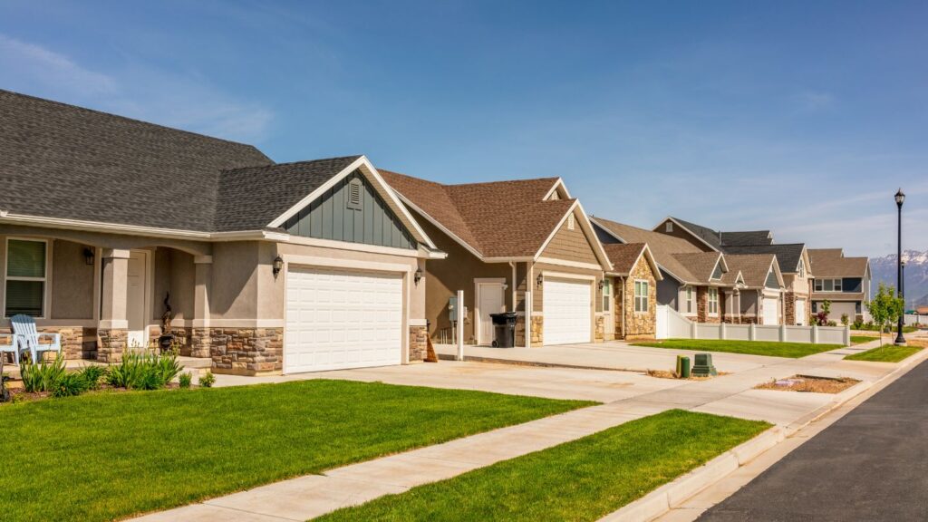 Why an HOA Program Benefits Your Community?